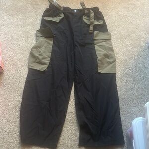 Stylish Black and Tan Cargo Pants